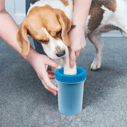 Portable Pet Paw Cleaner with Grip – Easy Muddy Paw Washer for Dogs & Cats